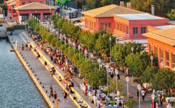 Συνάντηση στην Αθηναϊκή Ριβιέρα